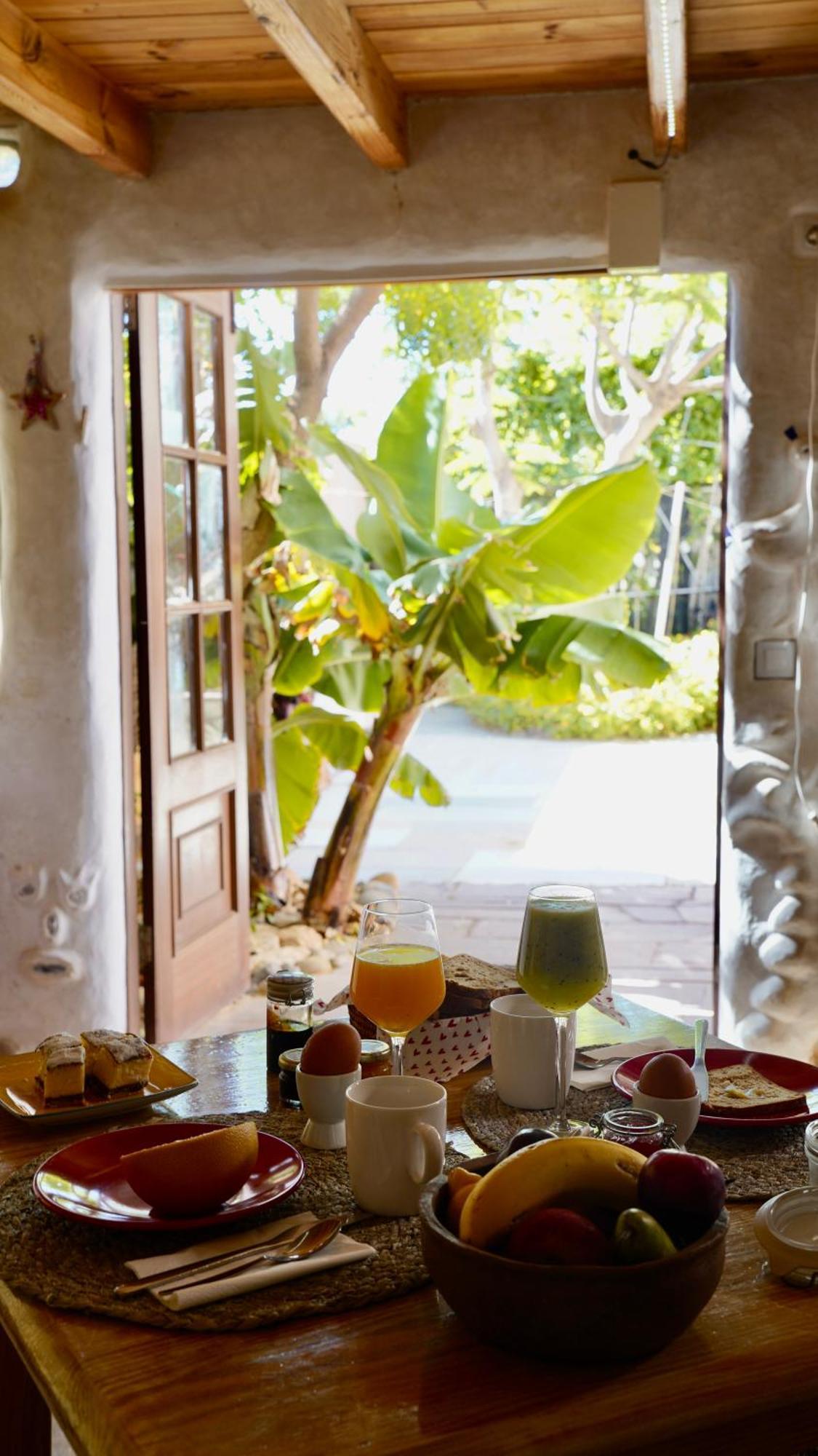 Casa Inspirada Bed & Breakfast Los Estancos Exterior photo